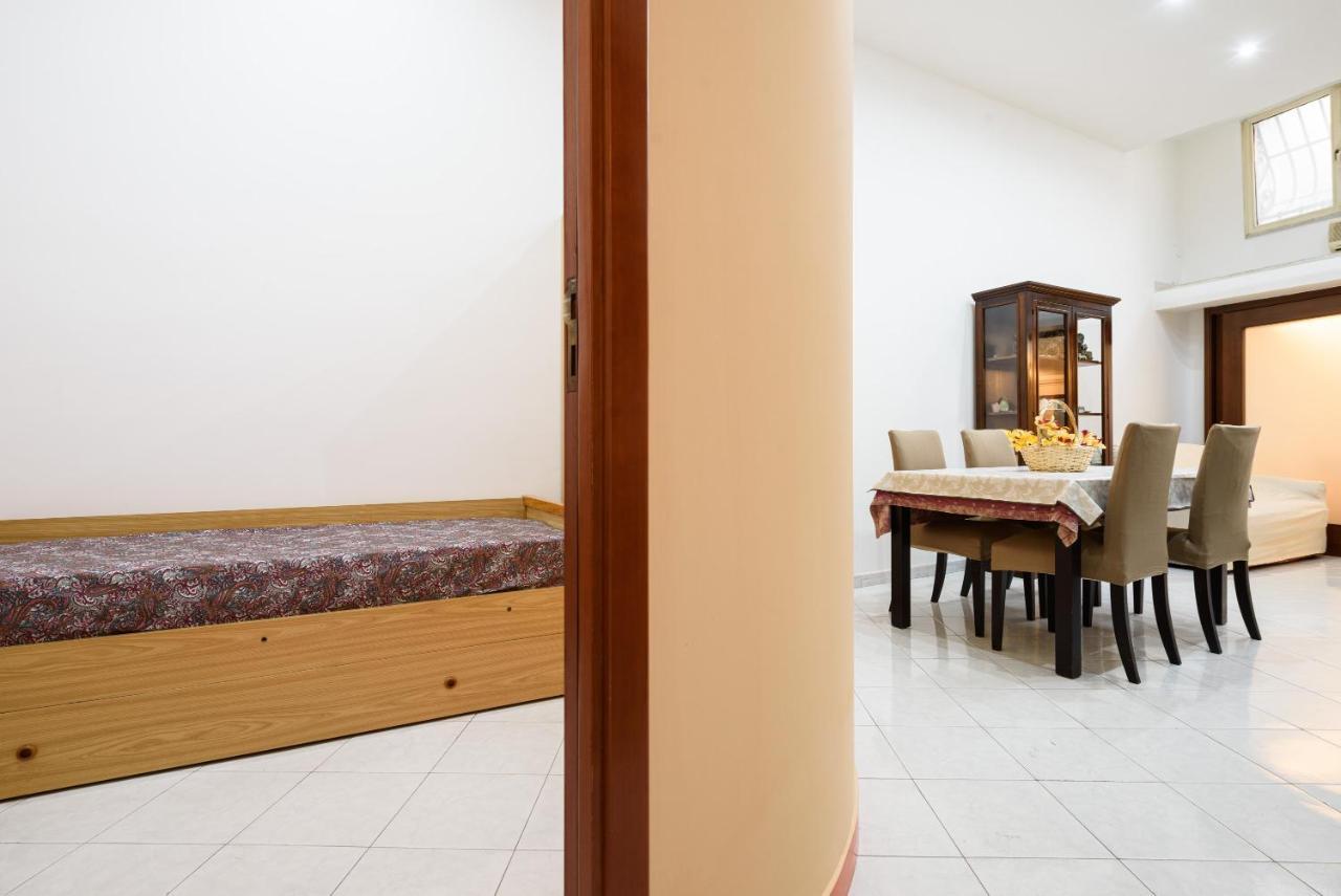 Via Avvocata 25 Apartment Naples Exterior photo