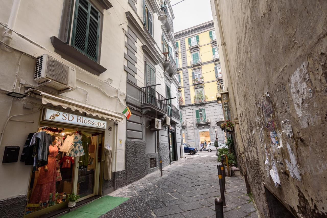 Via Avvocata 25 Apartment Naples Exterior photo
