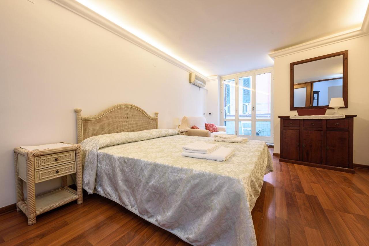 Via Avvocata 25 Apartment Naples Exterior photo